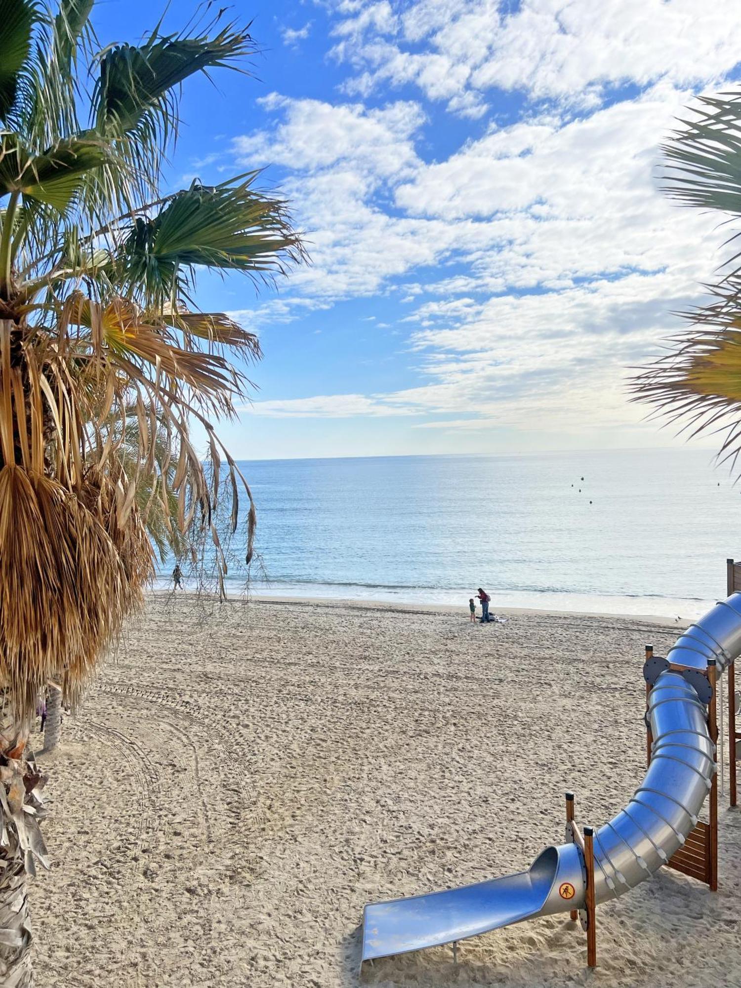 A 100 Metros De La Playa. Parking Gratuito Privado Lejlighed Alicante Eksteriør billede